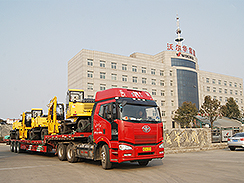 博亿堂官网集团5台挖掘机顺利出口泰国