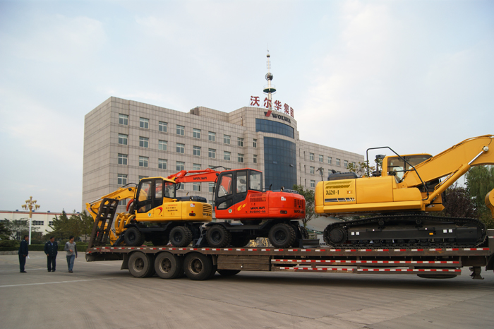 博亿堂官网集团7台DLS系列挖掘机顺利出口古巴共和国