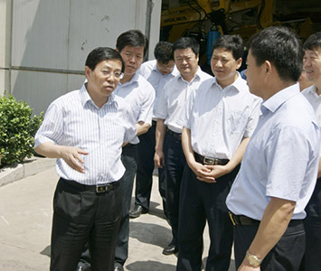 梅永红市长到博亿堂官网集团调研指导工作